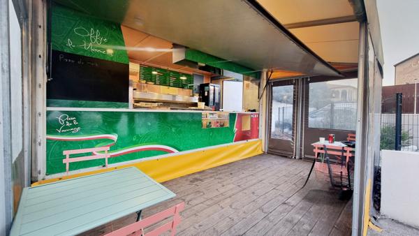 Fonds De Commerce 1 pièce - 10 m²