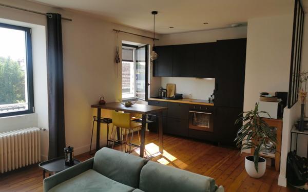 Appartement à louer    1 pièce •  Nantes