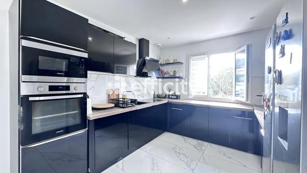 Maison 4 pièces - 110 m² Exclusivité efficity