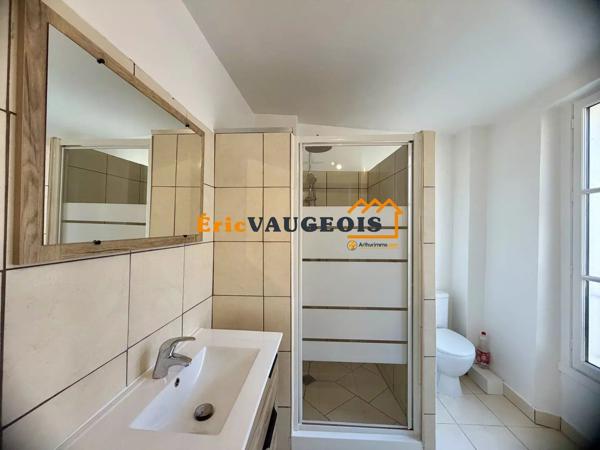 Location                                                      Appartement
                        
                     2 pièces                                         à Coulommiers