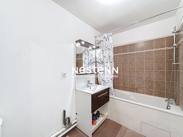 TOURS NORD - PROCHE TRAMWAY - Appartement T2 de 45.87 m2 en bon état avec place de parking