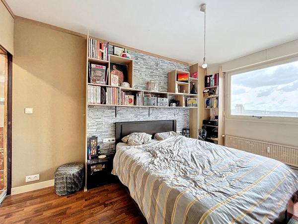 Appartement vue dégagée - 5 pièces, 3 chambres -110m2 - Séjour 50m2