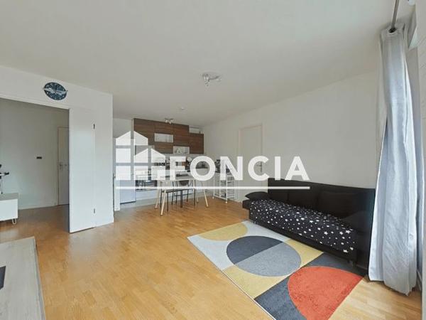 Location Appartement 3 pièces 56.9 m² - 39 AVENUE THIERS Le Raincy 93340