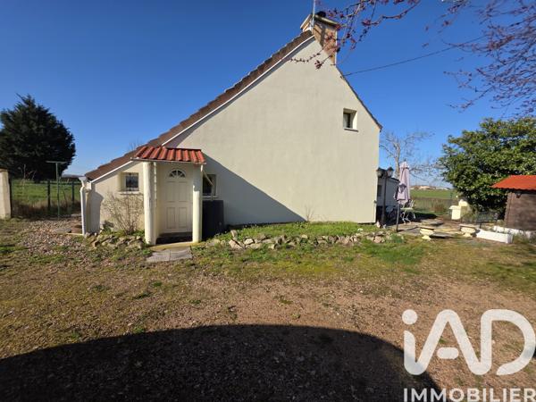 Maison à vendre 8 pièces 180 m² Le Donjon