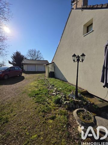 Maison à vendre 8 pièces 180 m² Le Donjon