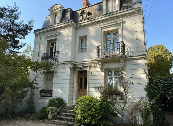 Maison MANSART à Vendre 220 m² env. Terrain de 586 m² env.