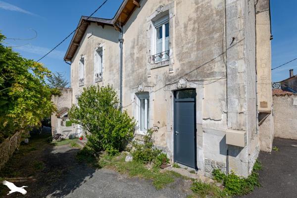 Maison à vendre |  Saint-Loup |  7 pièces | 193 m²