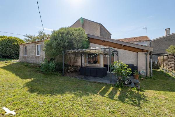 Maison à vendre |  Saint-Loup |  7 pièces | 193 m²