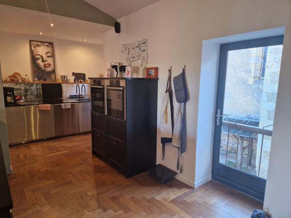 Castelnau-d'Arbieu (32500) MAISON EN PIERRE SUPERBEMENT RÉNOVÉE AU CŒUR D’UN VILLAGE, AVEC JARDIN ET PISCINE