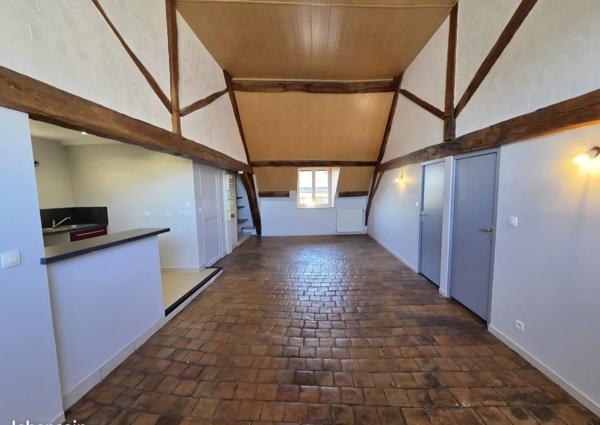 Appartement rénové 3 pièces à louer à La Souterraine