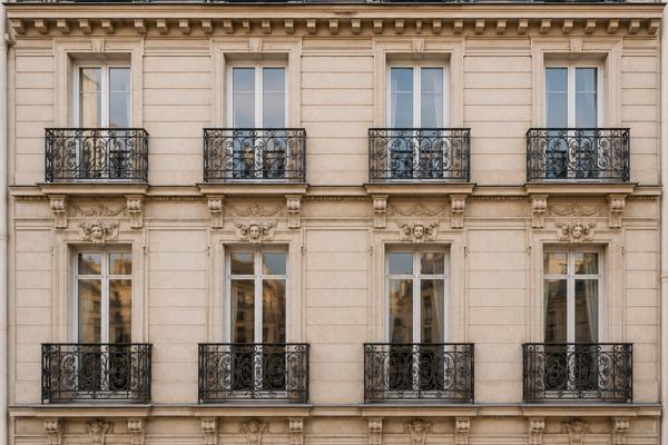 Appartement
         3 pièces
        - 69 m² 395 000 € *