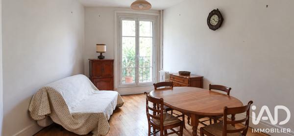 Appartement à vendre 2 pièces 47,81 m² Paris 18