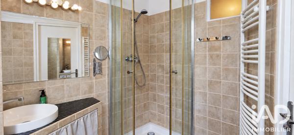 Appartement à vendre 2 pièces 47,81 m² Paris 18