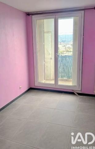 Appartement à vendre 3 pièces 64 m² Marseille 13