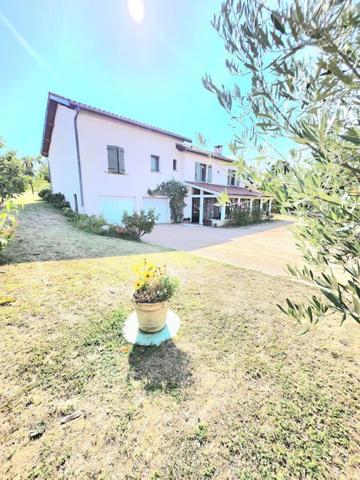 CHASSAGNY MAISON GRAND TERRAIN