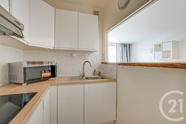 Appartement F1 à vendre  1 pièce - 30,45 m 2   PARIS  - 75015