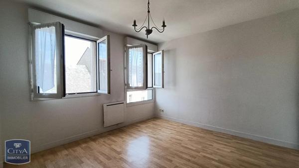 Appartement à louer 2 pièces 67.65m²