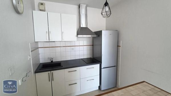 Appartement à louer 2 pièces 67.65m²
