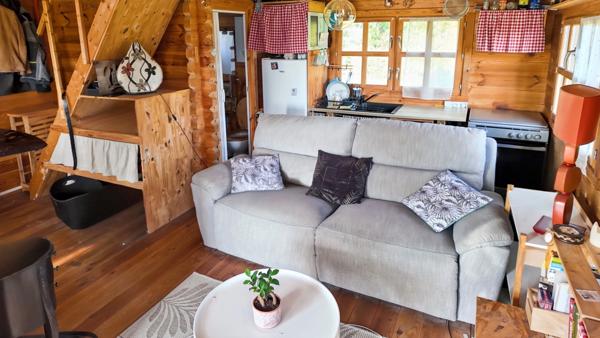 À vendre – Terrain de loisir 4 500 m² avec abris de jardin "chalet" aménagé – Lavernat (72, Sarthe)