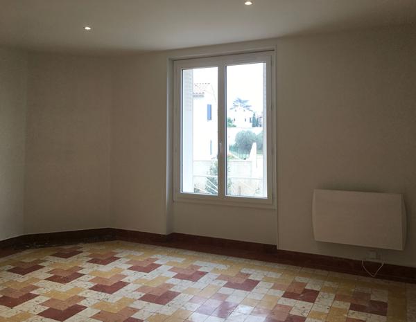 SAINT REMY DE PROVENCE - MAISON T4 - COUR - CLIMATISATION