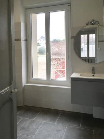 SAINT REMY DE PROVENCE - MAISON T4 - COUR - CLIMATISATION