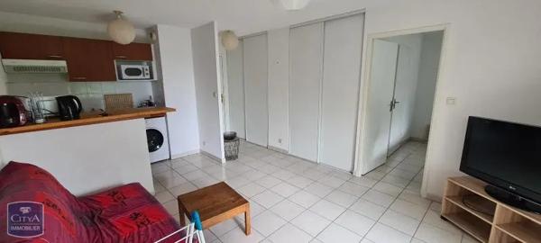 Appartement à louer 2 pièces 38m² Poitiers (86000)
