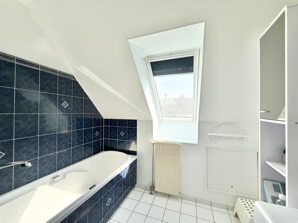 Maison
         8 pièces
        - 150 m² 515 000 € *