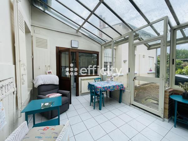Maison
         4 pièces
        - 112 m² Exclusivité 182 000 € *