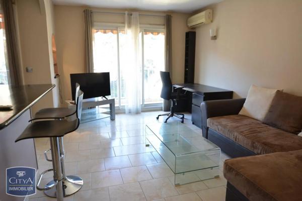 Appartement à louer 2 pièces 49.49m² Nice (06100)
