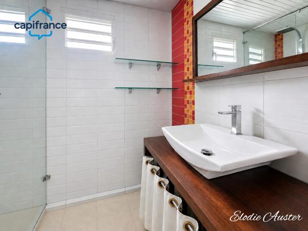 Appartement en duplex secteur recherché du Gosier