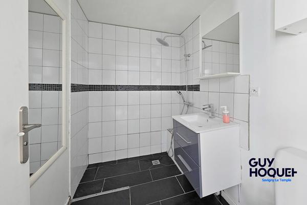 Studio avec jardin et place de parking