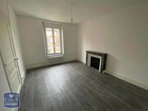 Appartement à louer 3 pièces 67.39m² Charleville-Mézières (08000)