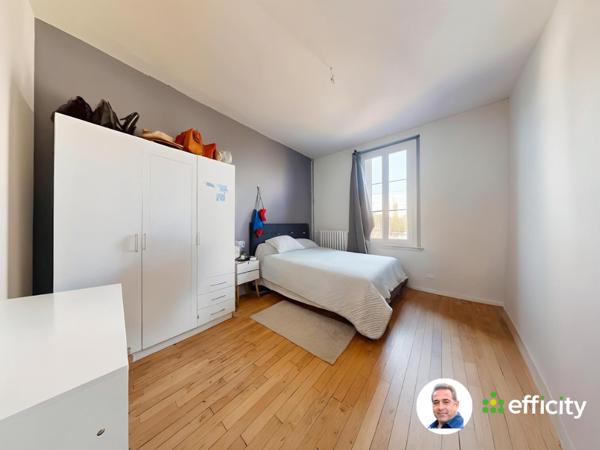 Maison 5 pièces - 240 m² Exclusivité efficity