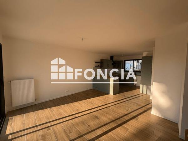 Location Maison 5 pièces 105.1 m² - 20 RUE CHALAND Montreuil Sur Ille 35440