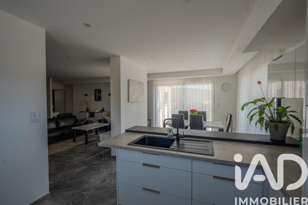 Maison à vendre 5 pièces 123,65 m² Lachapelle-sous-Aubenas
