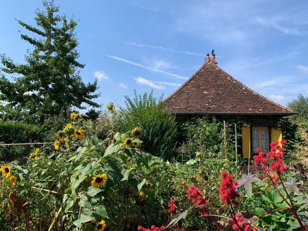 La maison champêtre et son jardin