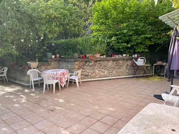 Appartement Saint Germain En Laye 5 pièce(s) 137 m2 €560 000 ** - Référence 17355