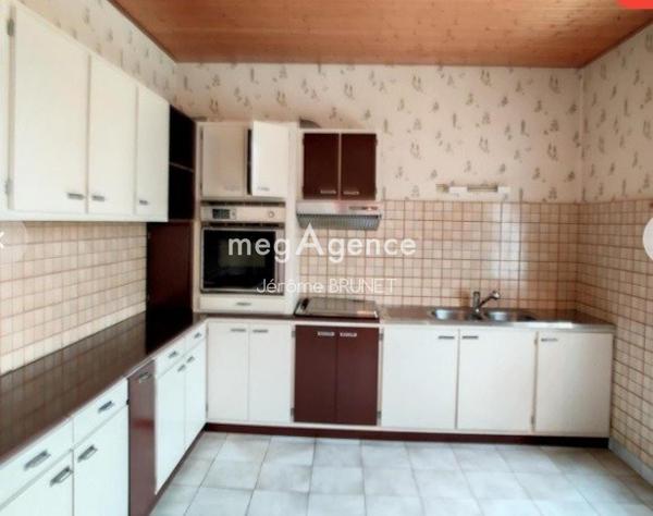 Maison à LUCON, 85400 - 6 pièces 146m²