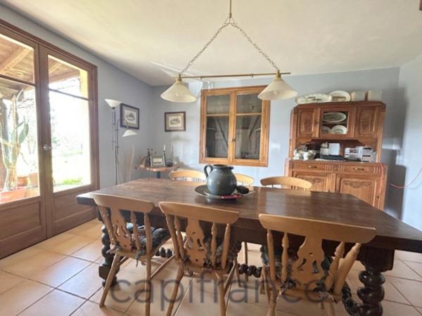 Charmante maison en pierres avec 4 chambres, Beaulieu sur Dordogne