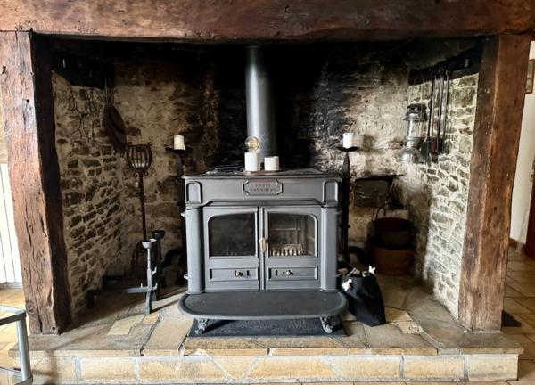Charmante maison en pierres avec 4 chambres, Beaulieu sur Dordogne