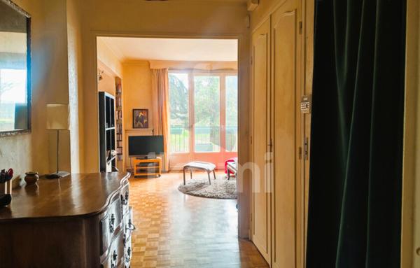 Appartement F2/F3 15 minutes gare RER Le Raincy