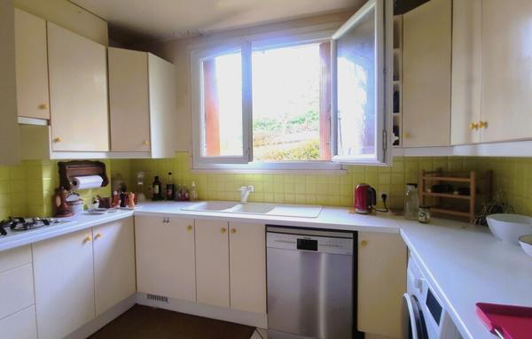 Appartement F2/F3 15 minutes gare RER Le Raincy