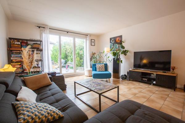 SUPERBE MAISON FAMILIALE