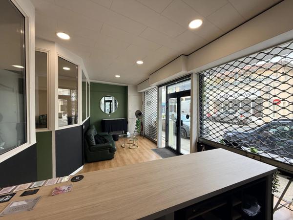 Location Local commercial 5 pièces 94 m2 à Bourgoin-Jallieu