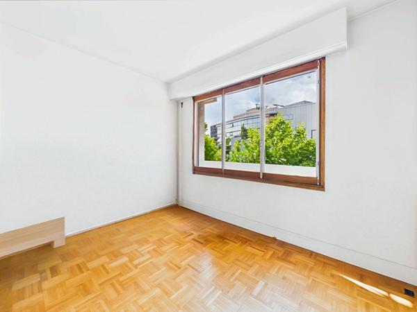 APPARTEMENT JOINVILLE LE PONT 61.91M²