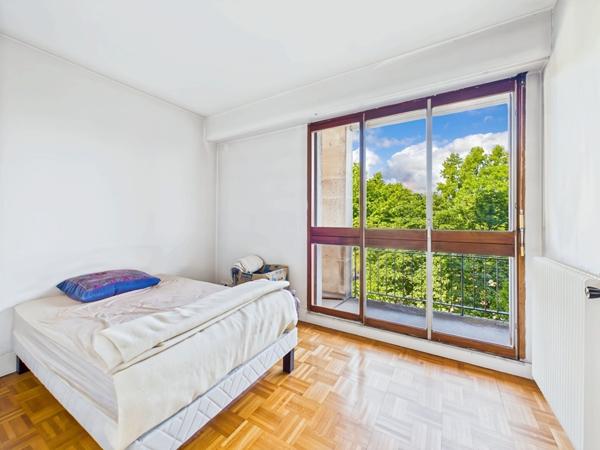 APPARTEMENT JOINVILLE LE PONT 61.91M²