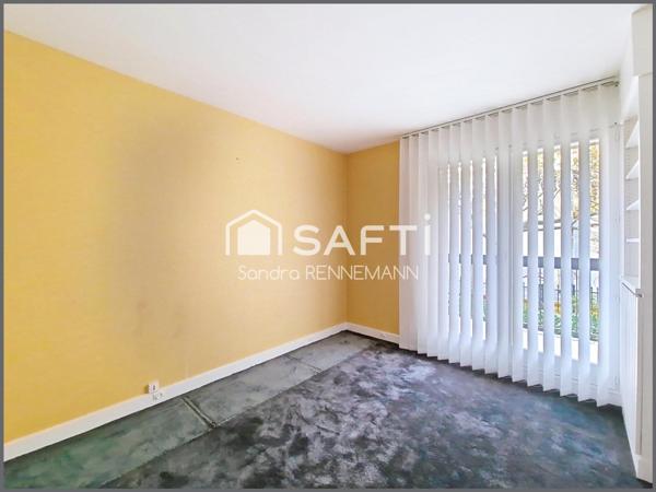 BECON  Lumineux, 3/4 chambres, 4 balcons, parking.