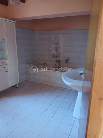 Corps de ferme de 379 m²