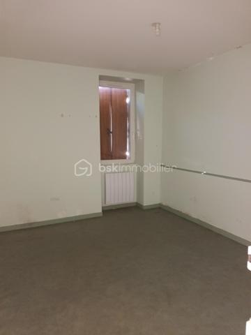 Corps de ferme de 379 m²