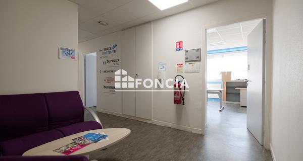 À vendre Local commercial 222 m² - ÉVry-courcouronnes 91080